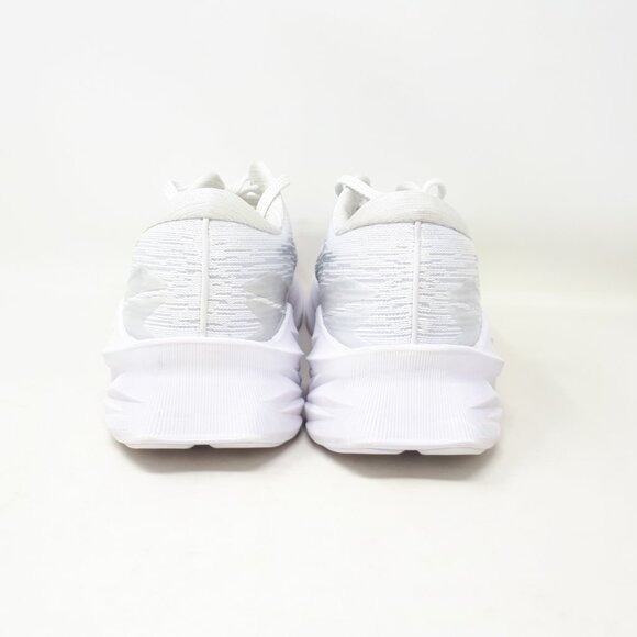 Asics Novablast 3 Running Walking Shoe Sneaker Mens Size 9 US White 1011B458 102 - Picture 6 of 12